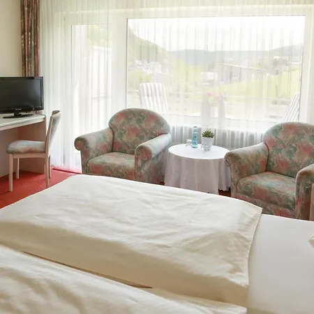 Gaestehaus Kramer - Emde Casa de hóspedes 3*